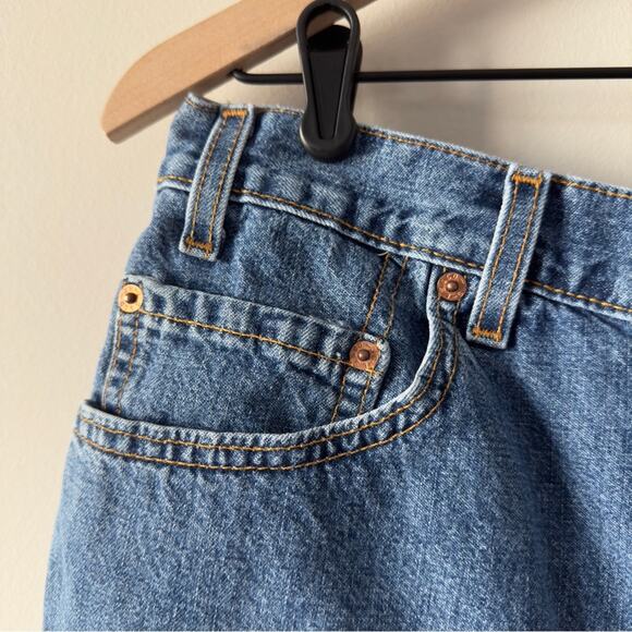 Vintage Levi's 560 Blue Jean Shorts Relaxed Fit 90s zip Button red tab denim 36 - Picture 4 of 14